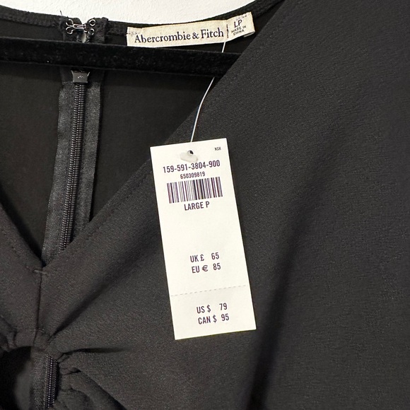 NWT Abercrombie and Fitch Long-Sleeve O-Ring Mini Dress - Picture 3 of 3